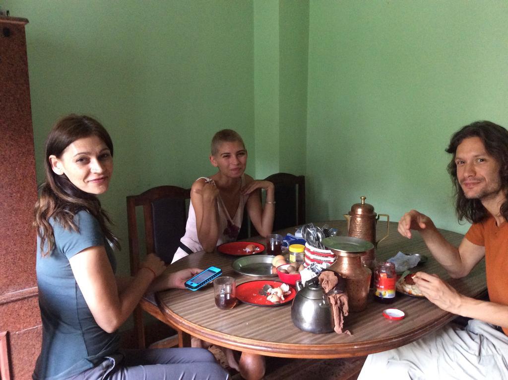 Monkey Temple Homestay Kathmandu Buitenkant foto